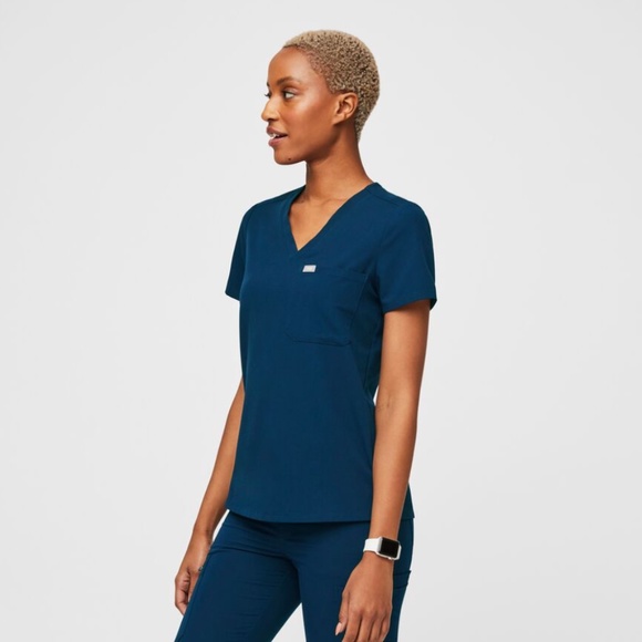 Figs Deep Reef Catarina Scrub Top Medium - Picture 2 of 5
